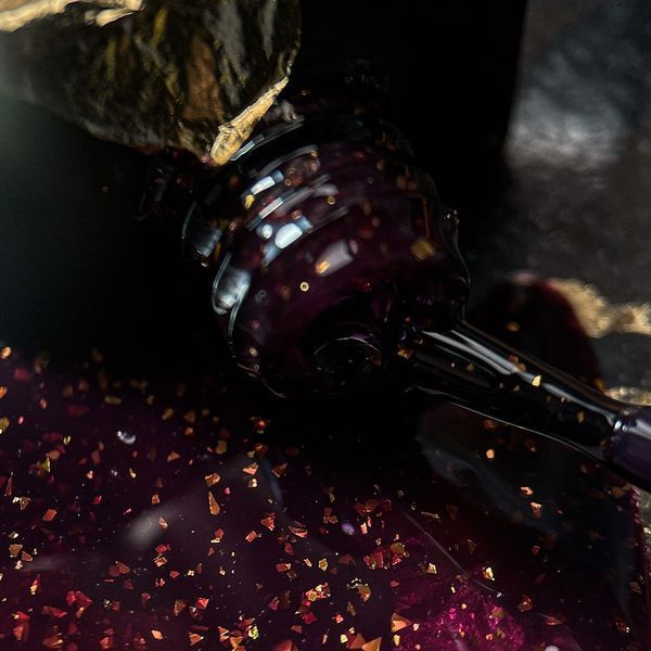 Витражная база для ногтей с золотой поталью NAILSOFTHEDAY Malbec base potal 03, 10 мл 4821203 фото