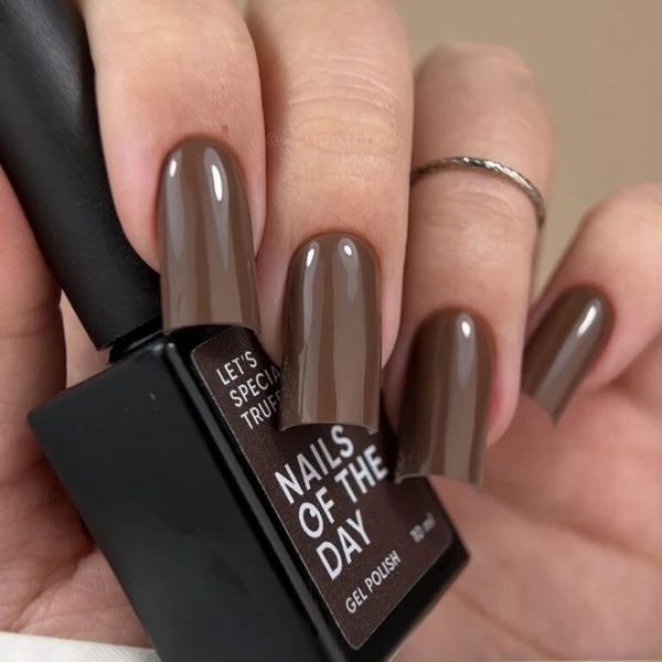 NAILSOFTHEDAY Gel polish Truffle - темно-карамельный гель-лак, перекрывающийся в один слой, 10 мл 2036574 фото
