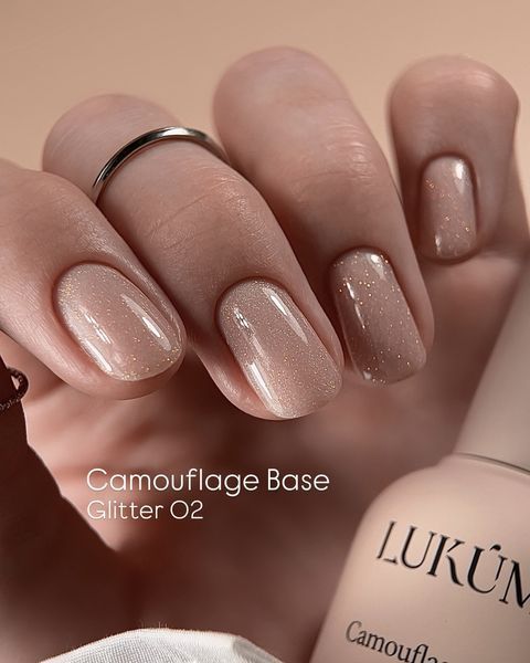 Камуфлююча база Lukum Glitter Rubber Base №02, 30 мл 01982 фото