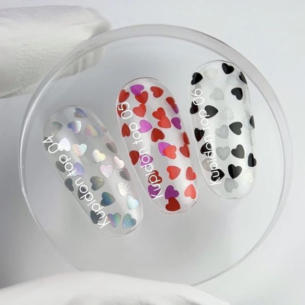 NAILSOFTHEDAY Kupidon top 04 &ndash; нежное финишное покрытие для ногтей с голографическими сердечками, 10мл 141244 фото
