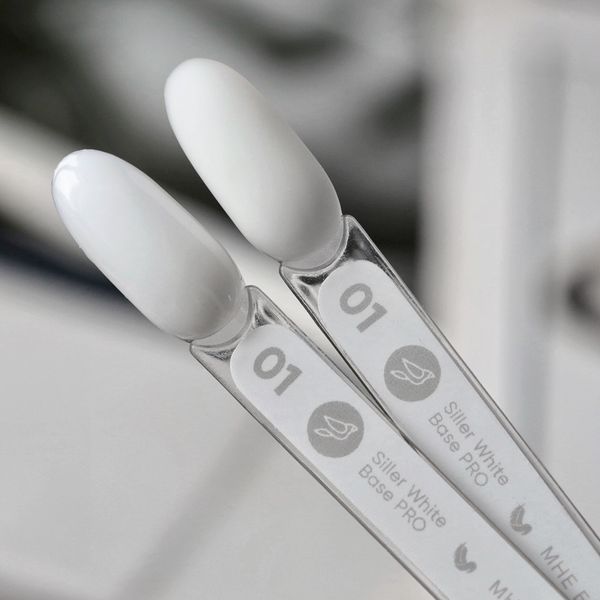 База для нігтів кольорова Siller White Base Pro №1 білий, 15мл N033696 фото