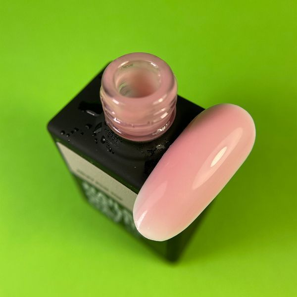 NAILSOFTHEDAY Milky pink top &ndash; нежный молочно-розовый топ без липкого слоя для ногтей, 10 мл 48243556 фото