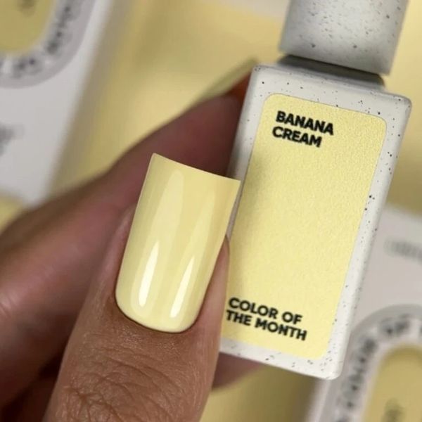 Гель лак NAILSOFTHEDAY Color of the month July 2025 Banana Cream &mdash; цвет луны нежно-желтый кремово-банановый, 1 890001 фото